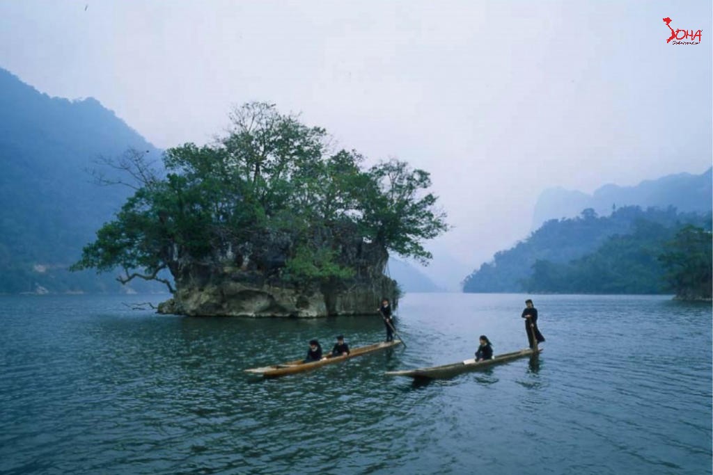 tour mien bac 5n4d ha giang lung cu song nho que thac ban gioc dong nguom ngao pac bo ho ba be tu hn 15.jpg Tour Miền Bắc 5N4Đ: Hà Giang - Lũng Cú - Sông Nho Quế - Thác Bản Giốc - Động Ngườm Ngao - Pác Bó - Hồ Ba Bể từ HN